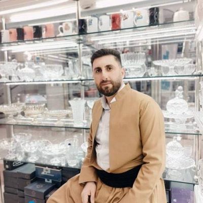 ارام مصطفی زاده