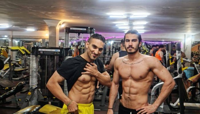 داود لطیفی ( آقای پا )